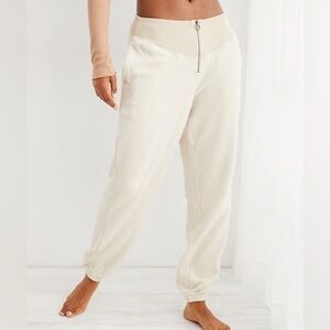 Aerie fleece corset joggers NWT